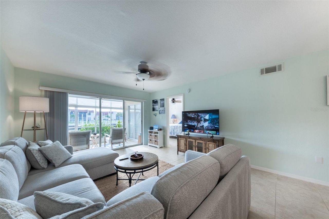 220 Coldeway Drive, Unit 112, Punta Gorda, FL 33950 Photo