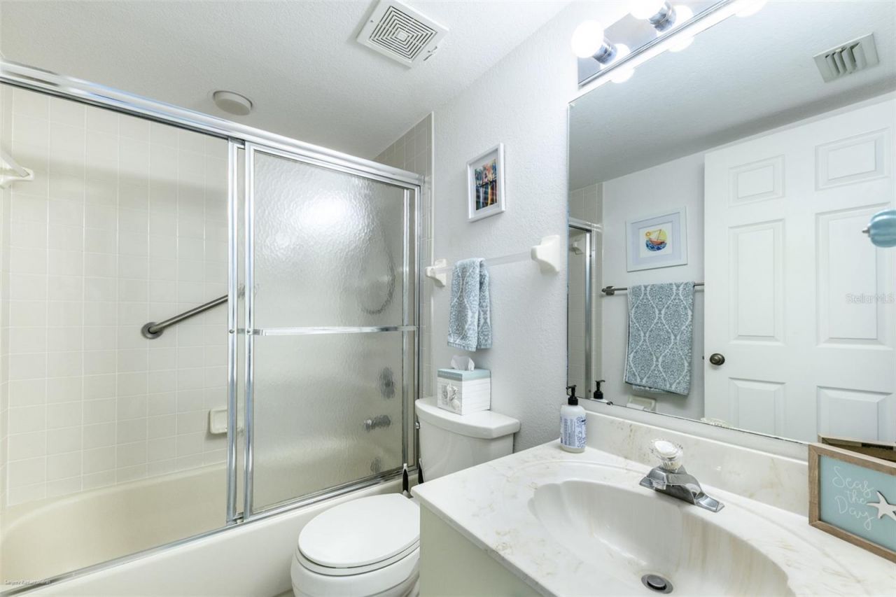 220 Coldeway Drive, Unit 112, Punta Gorda, FL 33950 Photo