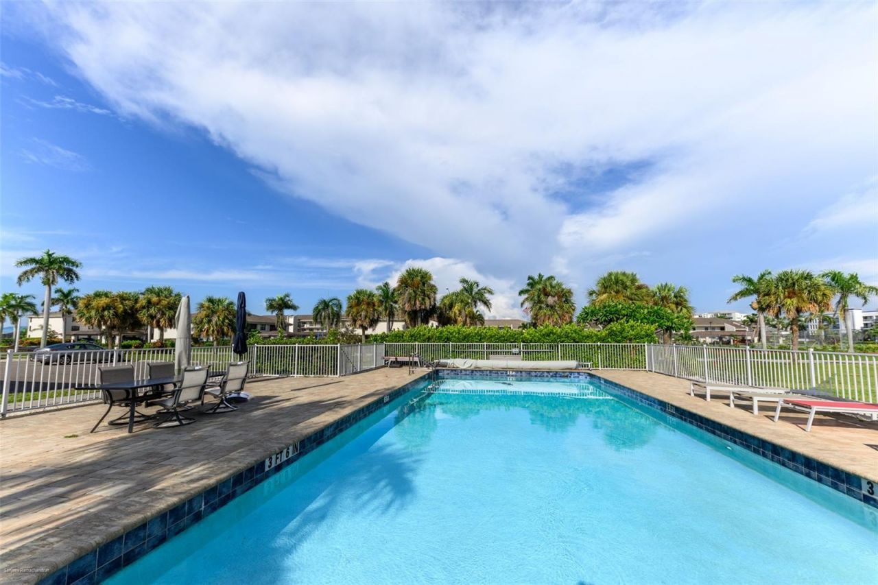 220 Coldeway Drive, Unit 112, Punta Gorda, FL 33950 Photo