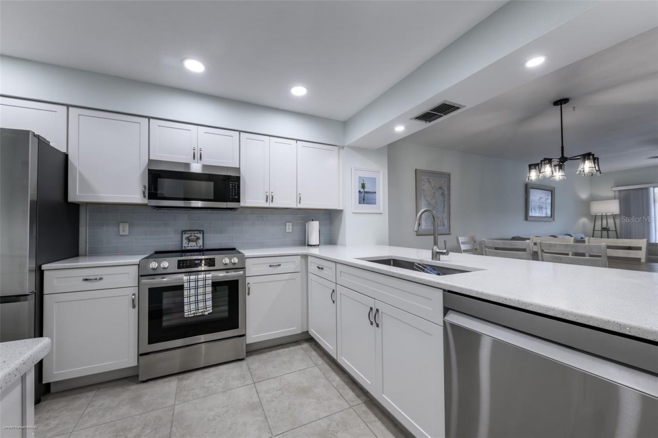 220 Coldeway Drive, Unit 112, Punta Gorda, FL 33950 Photo