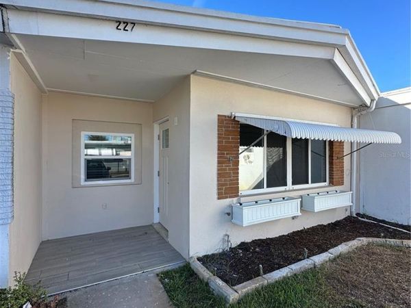 250 ROSERY ROAD NW, Unit 227, LARGO, FL 33770
