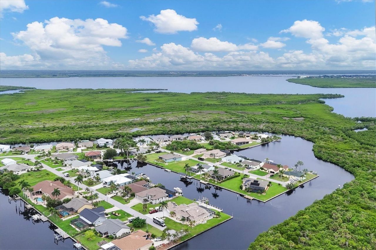 4180 Surfside Court, Port Charlotte, FL 33948 Photo