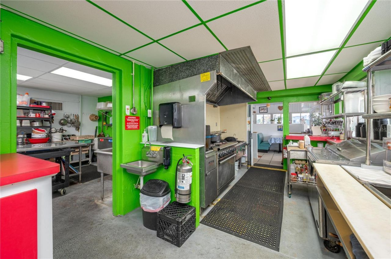 114 W Central Avenue, Lake Wales, FL 33853 Photo