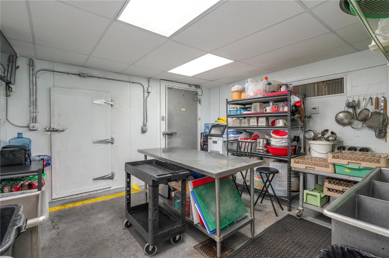 114 W Central Avenue, Lake Wales, FL 33853 Photo