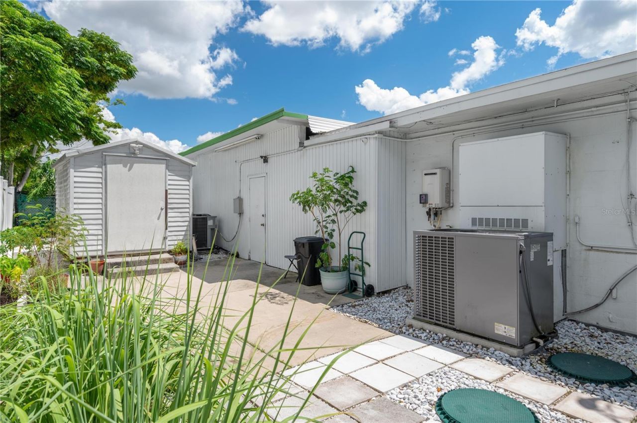 114 W Central Avenue, Lake Wales, FL 33853 Photo