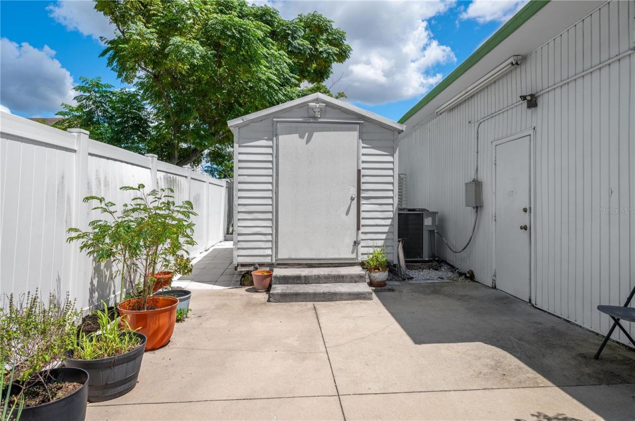 114 W Central Avenue, Lake Wales, FL 33853 Photo