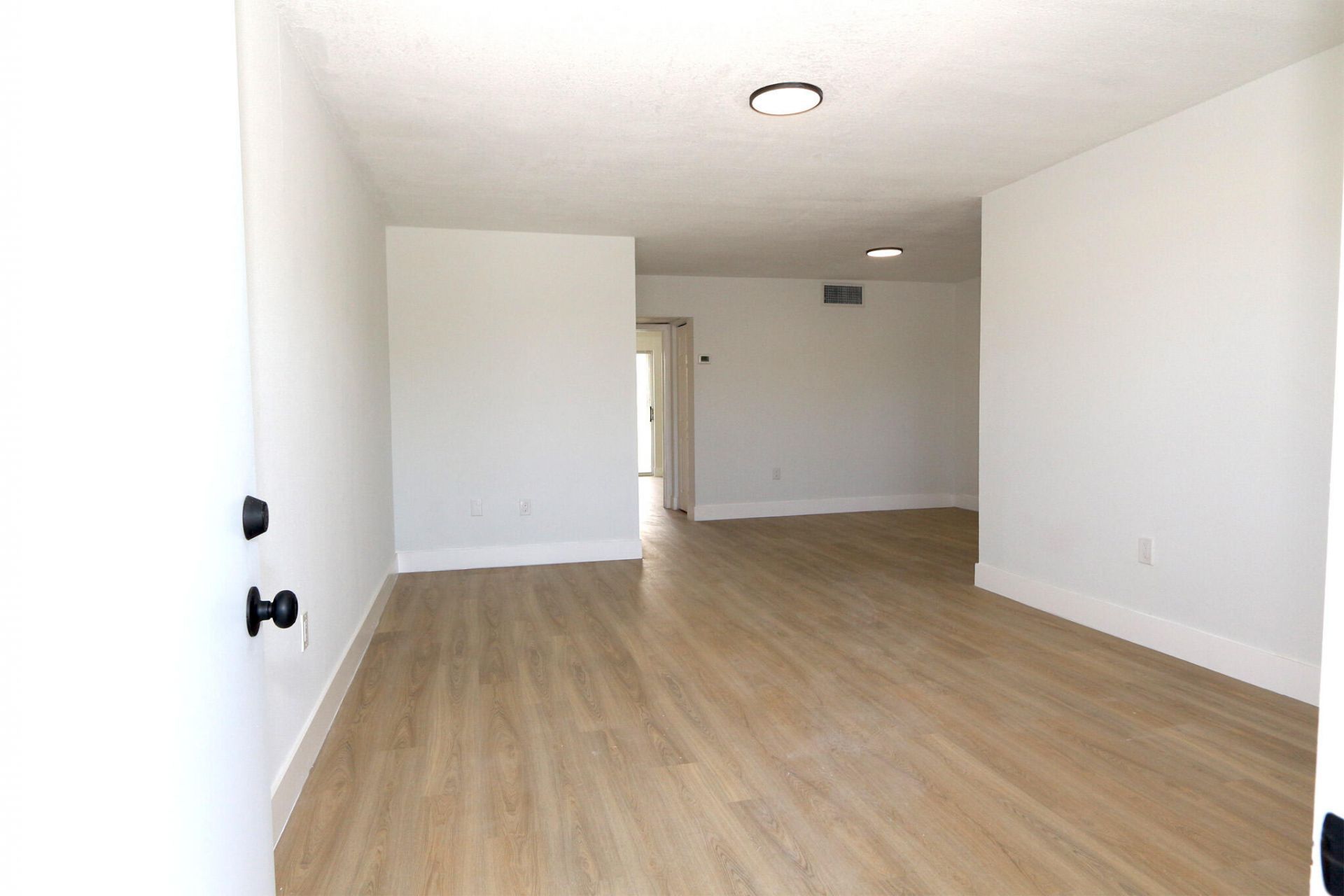 20120 NE 2nd Avenue, Unit W20, Miami Gardens, FL 33179 Photo