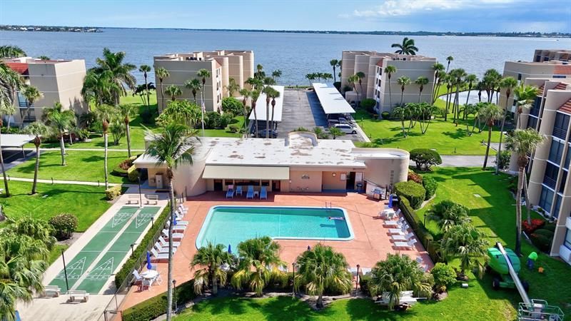 3412 NE Causeway Blvd, Unit 103, Jensen Beach, FL 34957 Photo