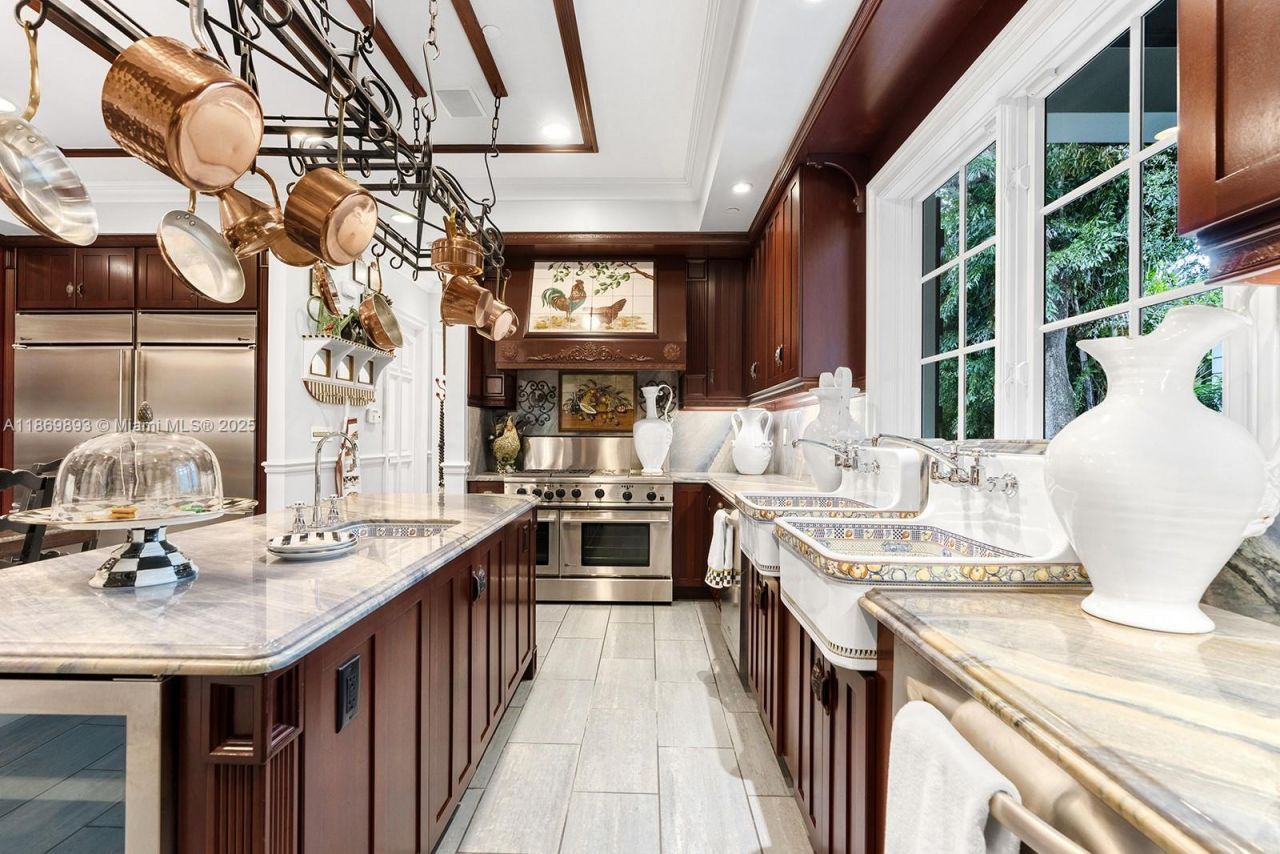 612 Sunset Dr, Coral Gables, FL 33143 Photo