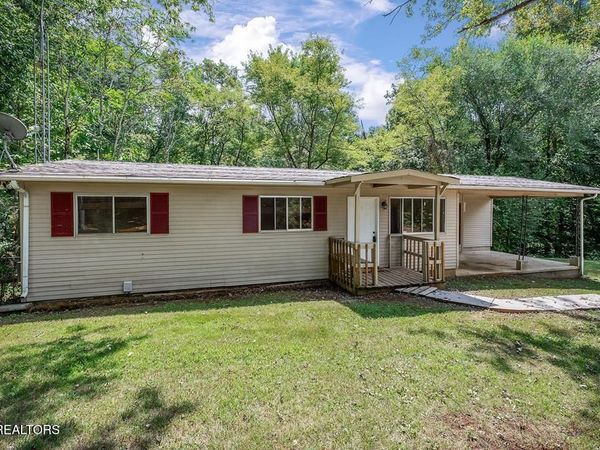 135 Young Mill Lane, Cookeville, TN 38501