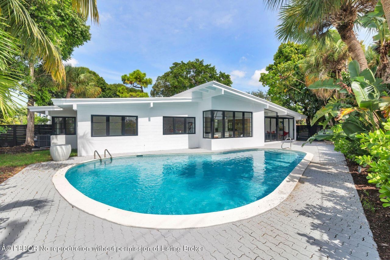 7512 W Lake Drive, West Palm Beach, FL 33406 Photo