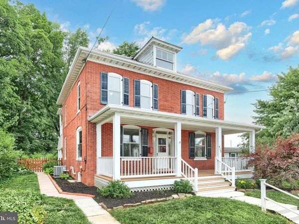 415 LINCOLN WAY W, NEW OXFORD, PA 17350