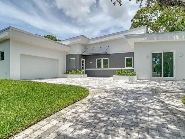 2231 WOOD STREET, SARASOTA, FL 34237