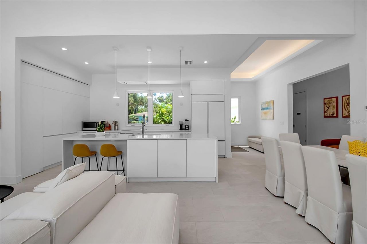 2231 Wood Street, Sarasota, FL 34237 Photo