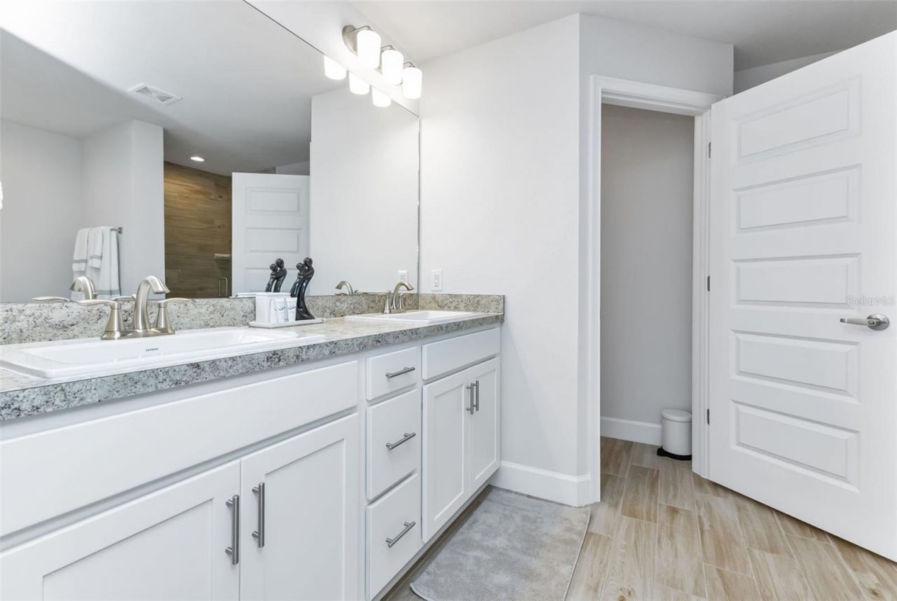 7664 Meroni Boulevard, North Port, FL 34291 Photo