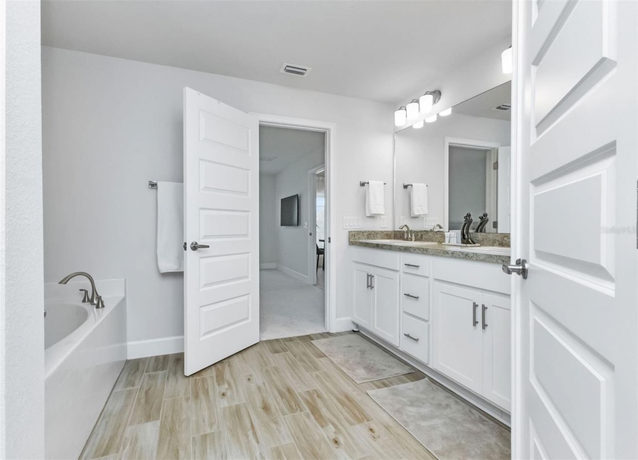 7664 Meroni Boulevard, North Port, FL 34291 Photo