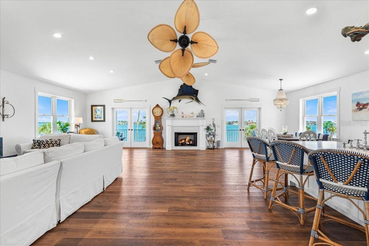 1002 Pass A Grille Way, Saint Pete Beach, FL 33706 Photo