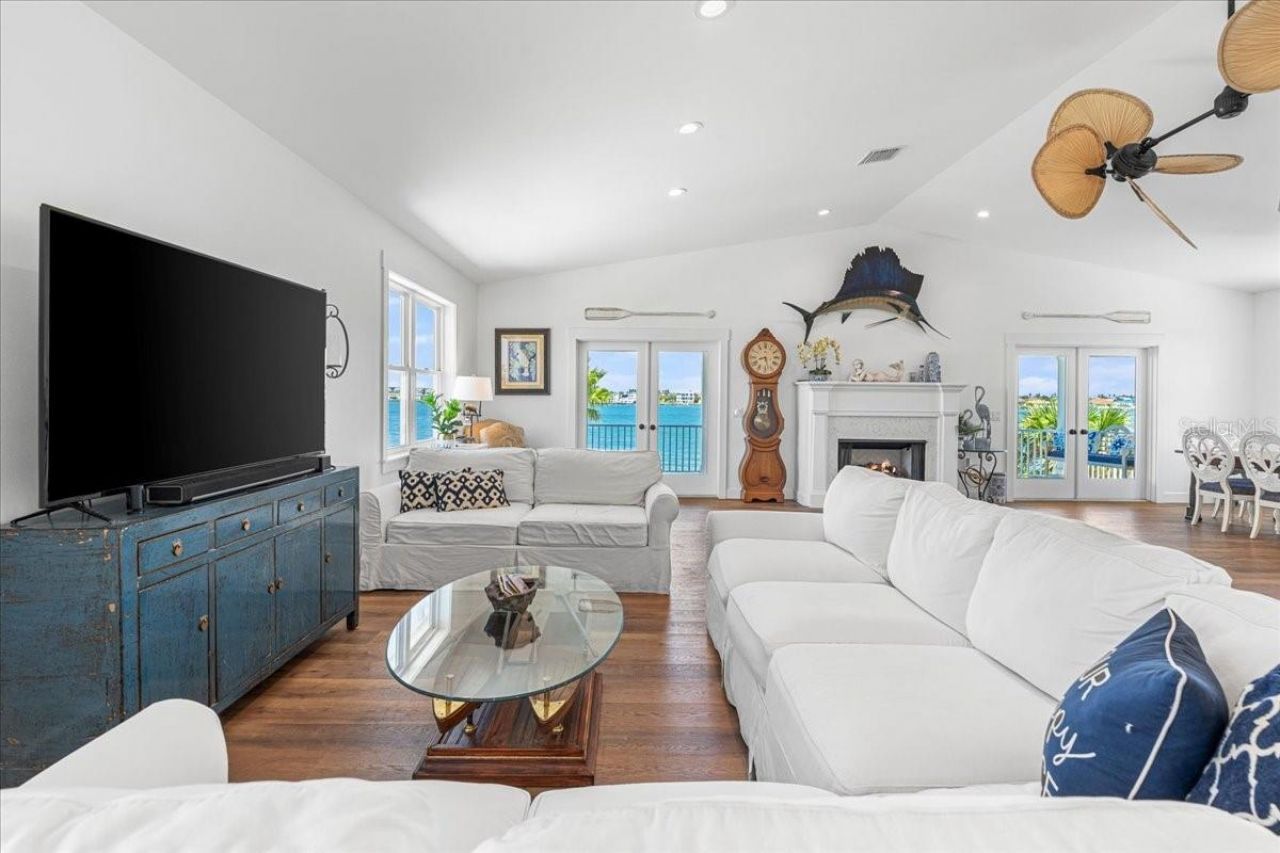 1002 Pass A Grille Way, Saint Pete Beach, FL 33706 Photo