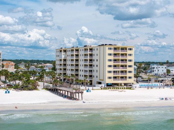 17450 GULF BOULEVARD, Unit 206, REDINGTON SHORES, FL 33708