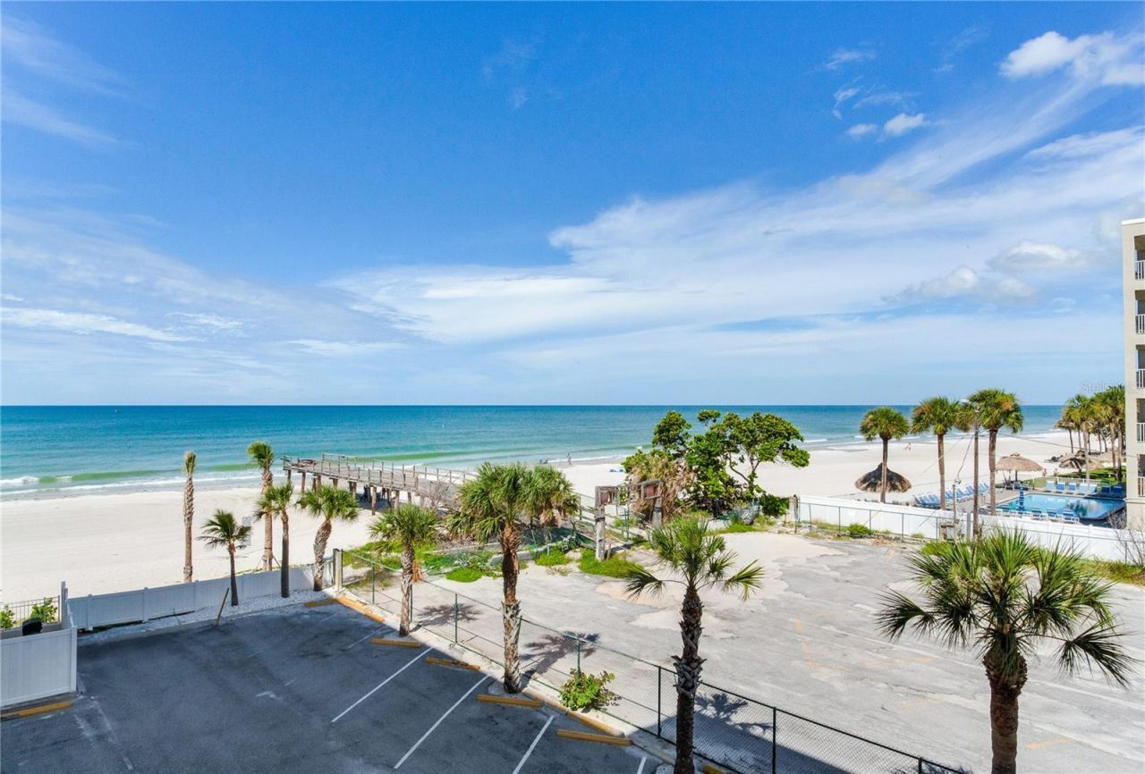 17450 Gulf Boulevard, Unit 206, Redington Shores, FL 33708 Photo