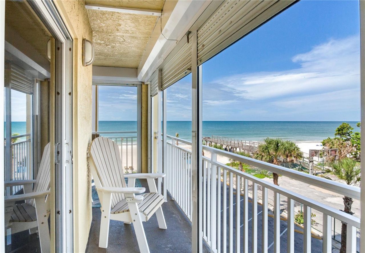 17450 Gulf Boulevard, Unit 206, Redington Shores, FL 33708 Photo