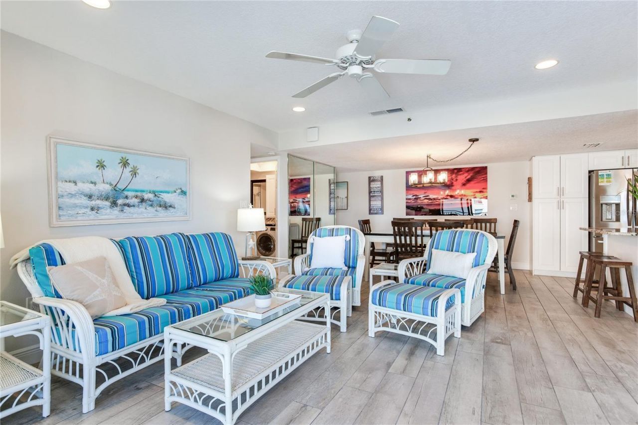 17450 Gulf Boulevard, Unit 206, Redington Shores, FL 33708 Photo