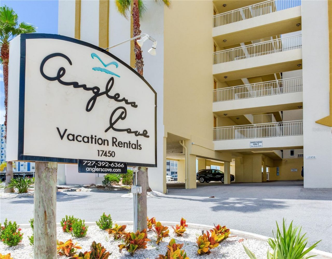17450 Gulf Boulevard, Unit 206, Redington Shores, FL 33708 Photo