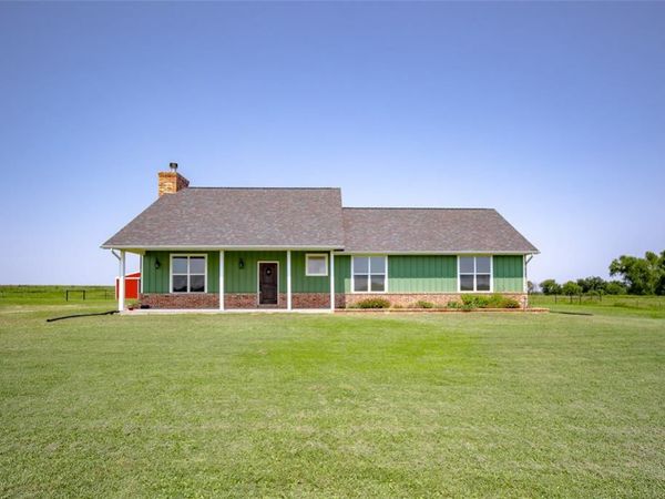 25751 E County Road 1690, Elmore City, OK 73433