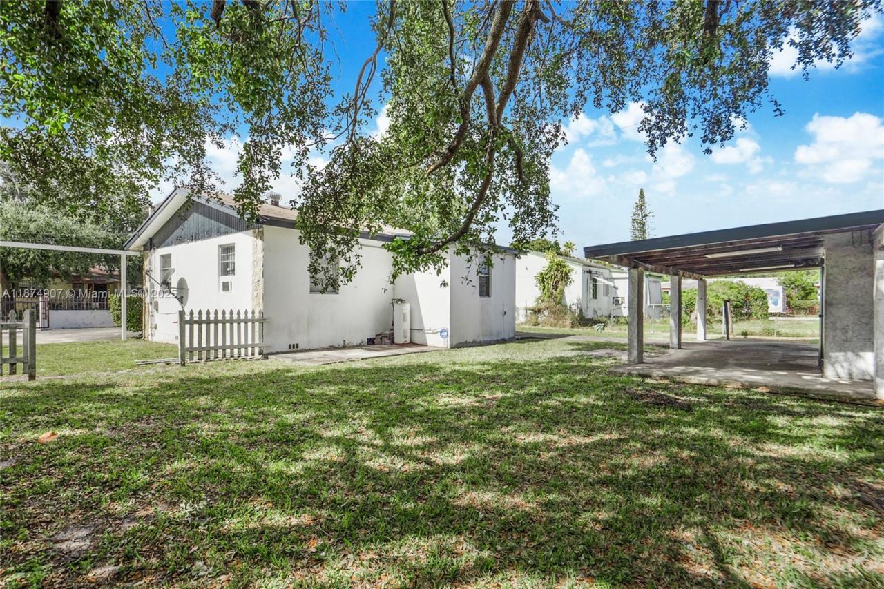 6535 NW 6th Ave, Miami, FL 33150 Photo