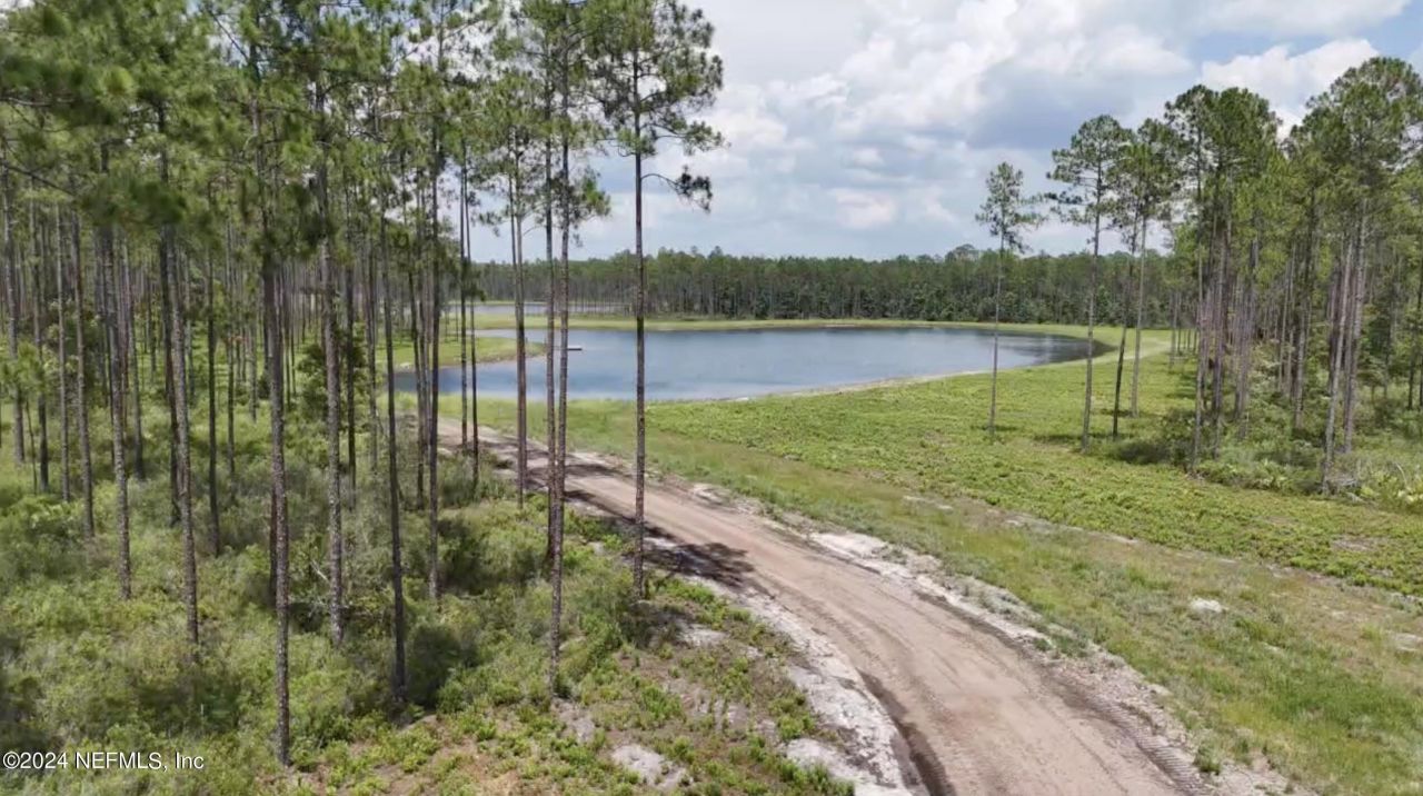 Lot 5 NE Us Hwy 301, Jacksonville, FL 32234 Photo