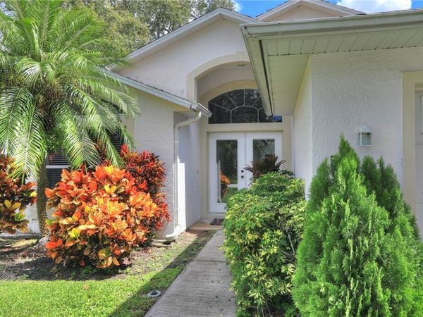 596 Willow Court, Sebastian, FL 32958