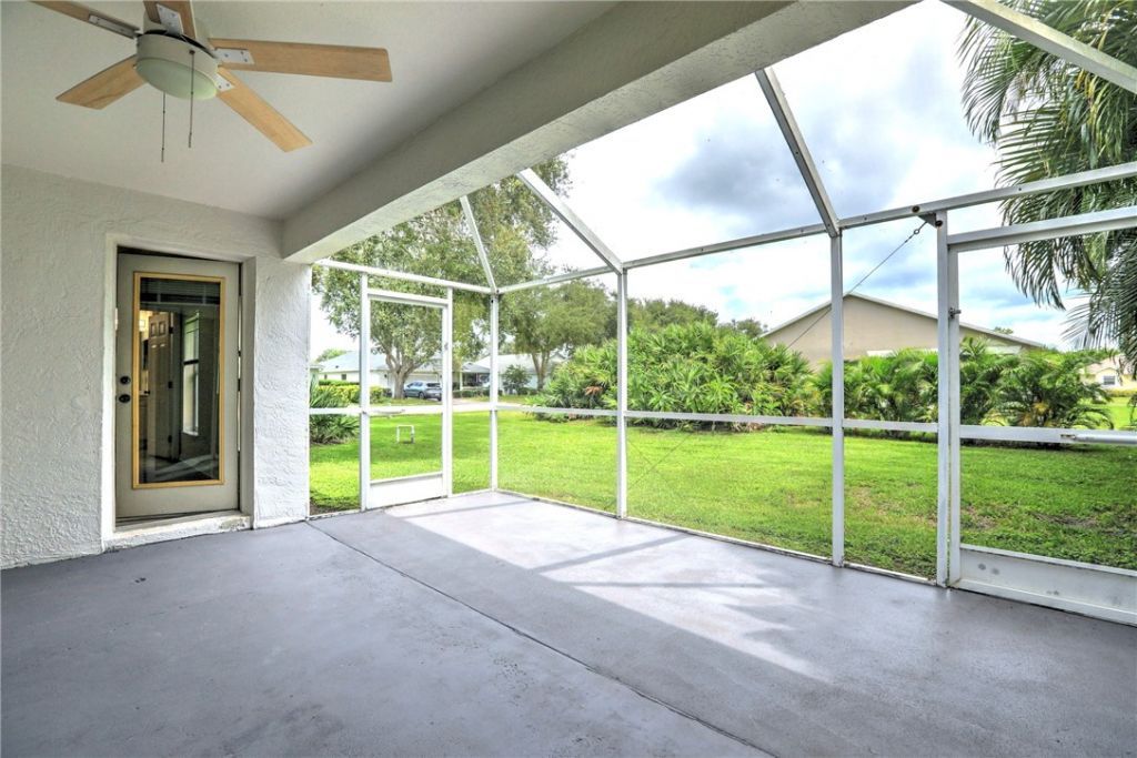 596 Willow Court, Sebastian, FL 32958 Photo