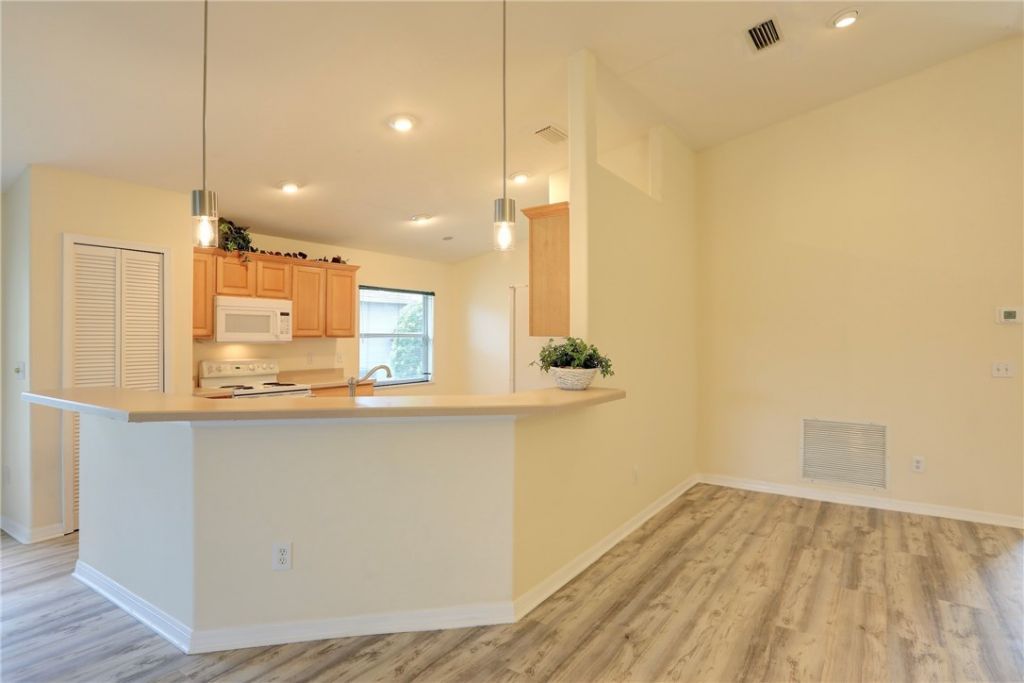 596 Willow Court, Sebastian, FL 32958 Photo