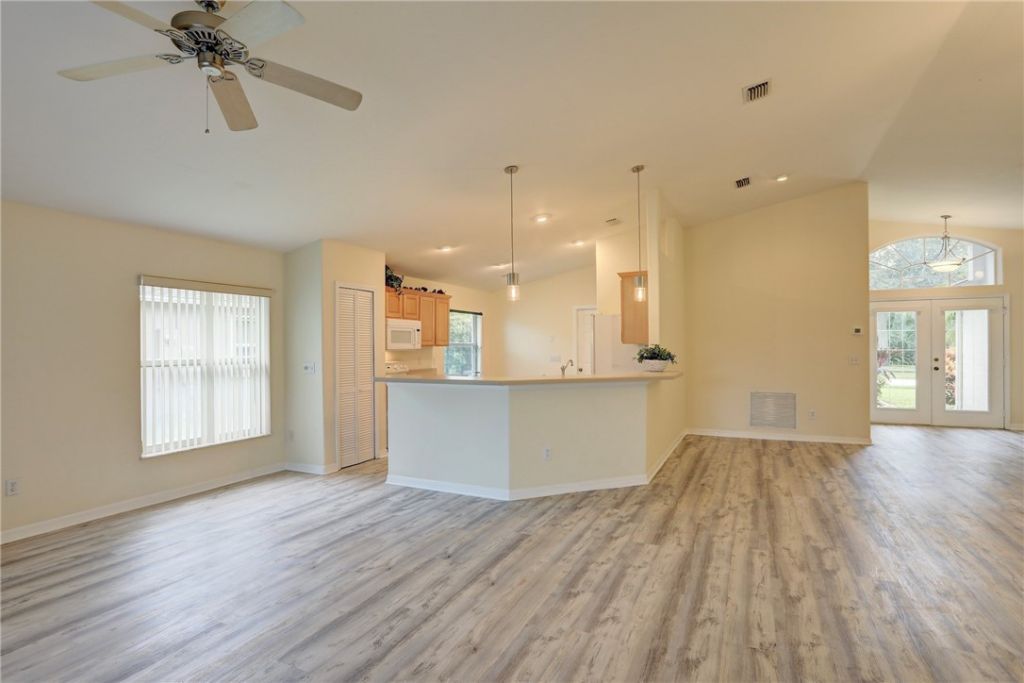 596 Willow Court, Sebastian, FL 32958 Photo