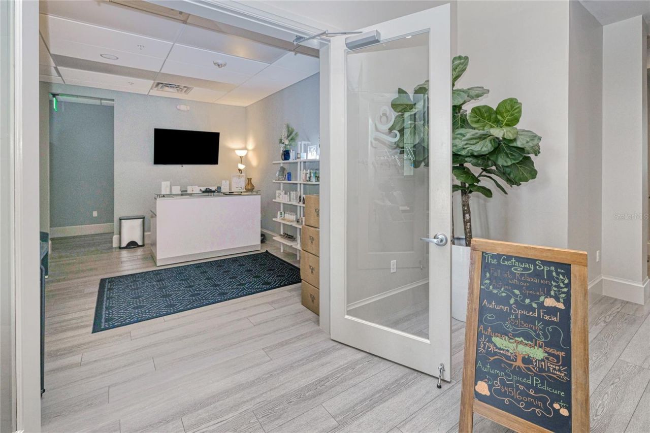 14161 Heritage Landing Boulevard, Unit 1131, Punta Gorda, FL 33955 Photo