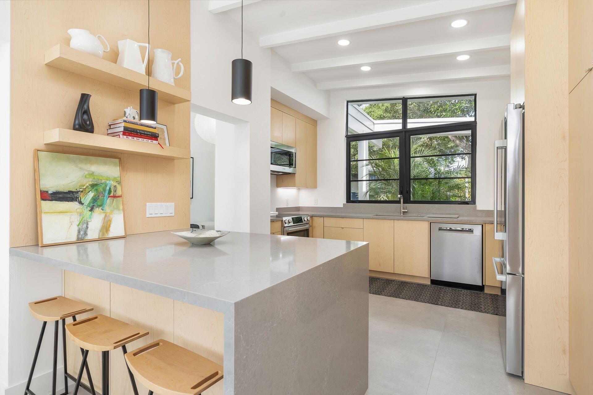 7512 W Lake Drive, Lake Clarke Shores, FL 33406 Photo