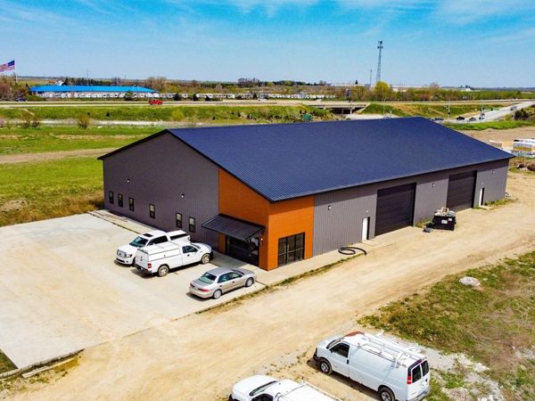 3611 Fast Lane, Hudson, IA 50643