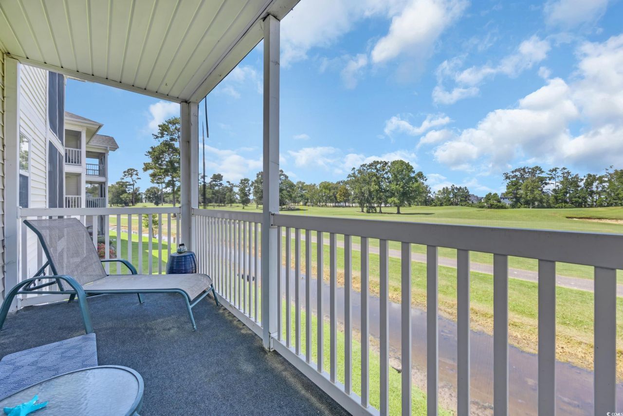 581 Blue River Ct. Photo 7