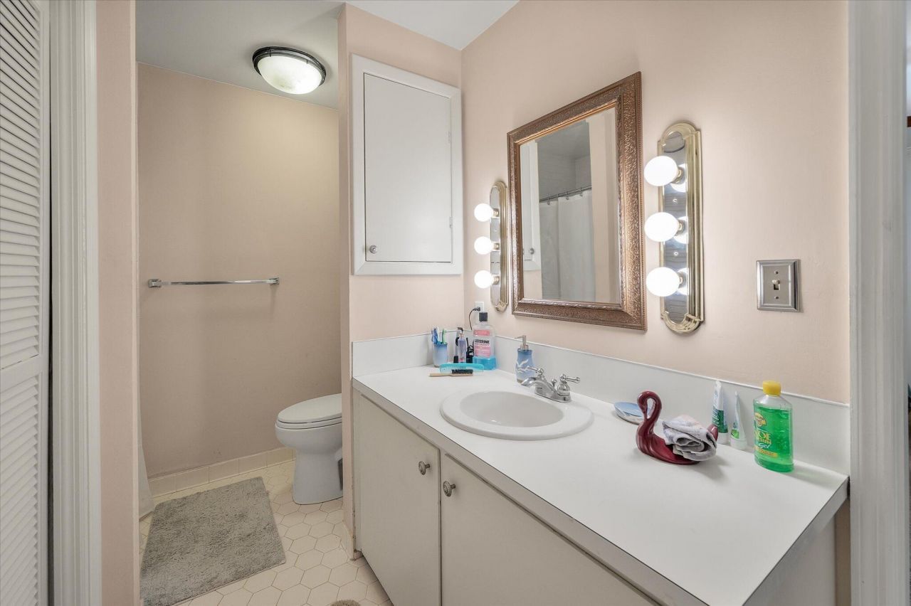 4707 Sc-165 Photo 21