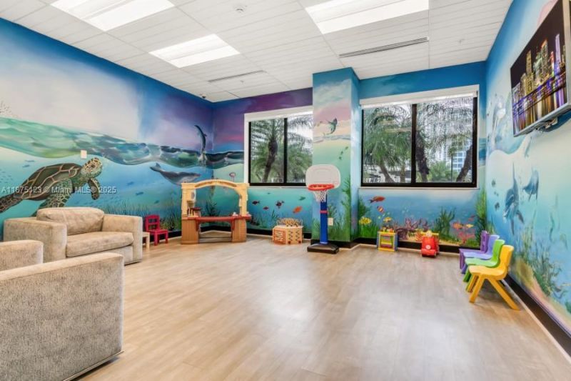 999 SW 1st Ave, Unit 3304, Miami, FL 33130 Photo