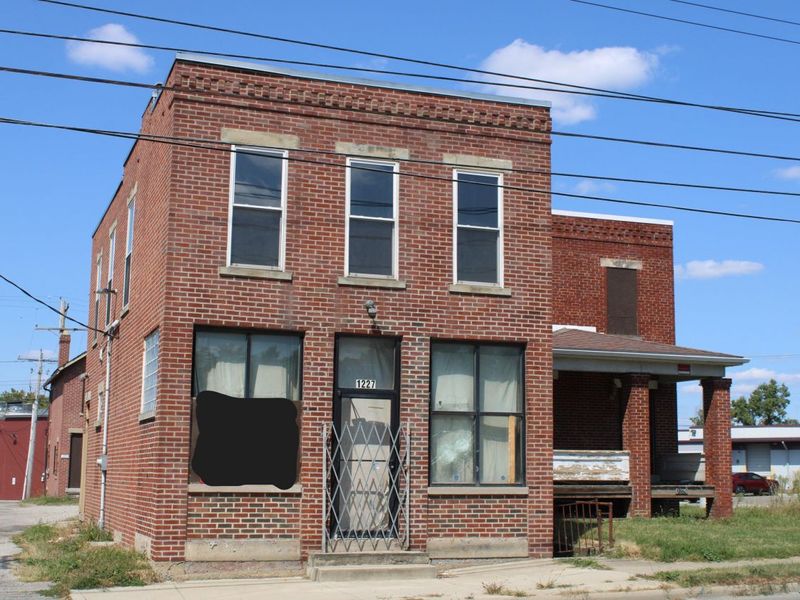 1227 Cleveland Avenue, Columbus, OH 43201 Photo 2