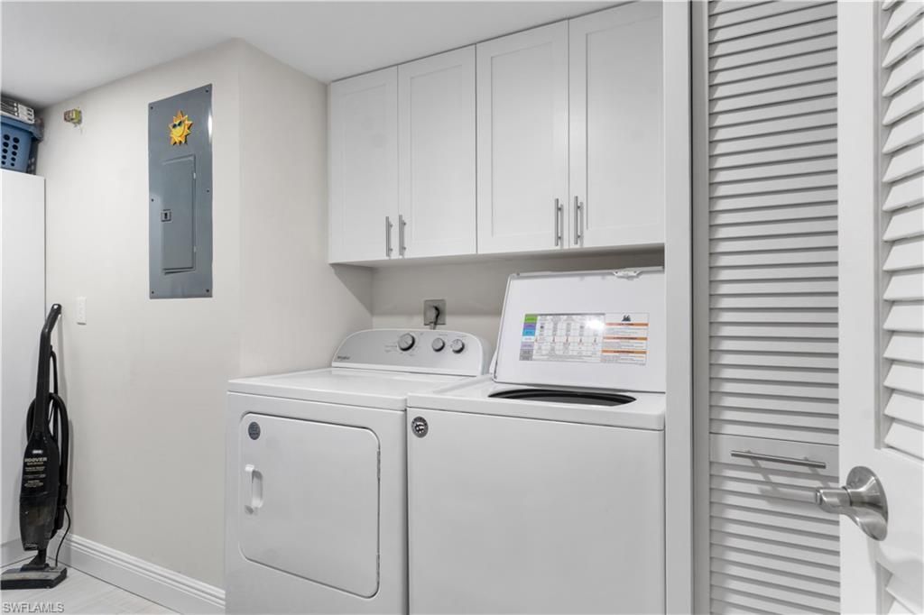 10686 Gulf Shore Dr, Unit A105, Naples, FL 34108 Photo