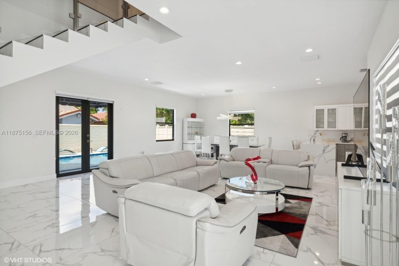 13331 SW 41st St, Miami, FL 33175 Photo