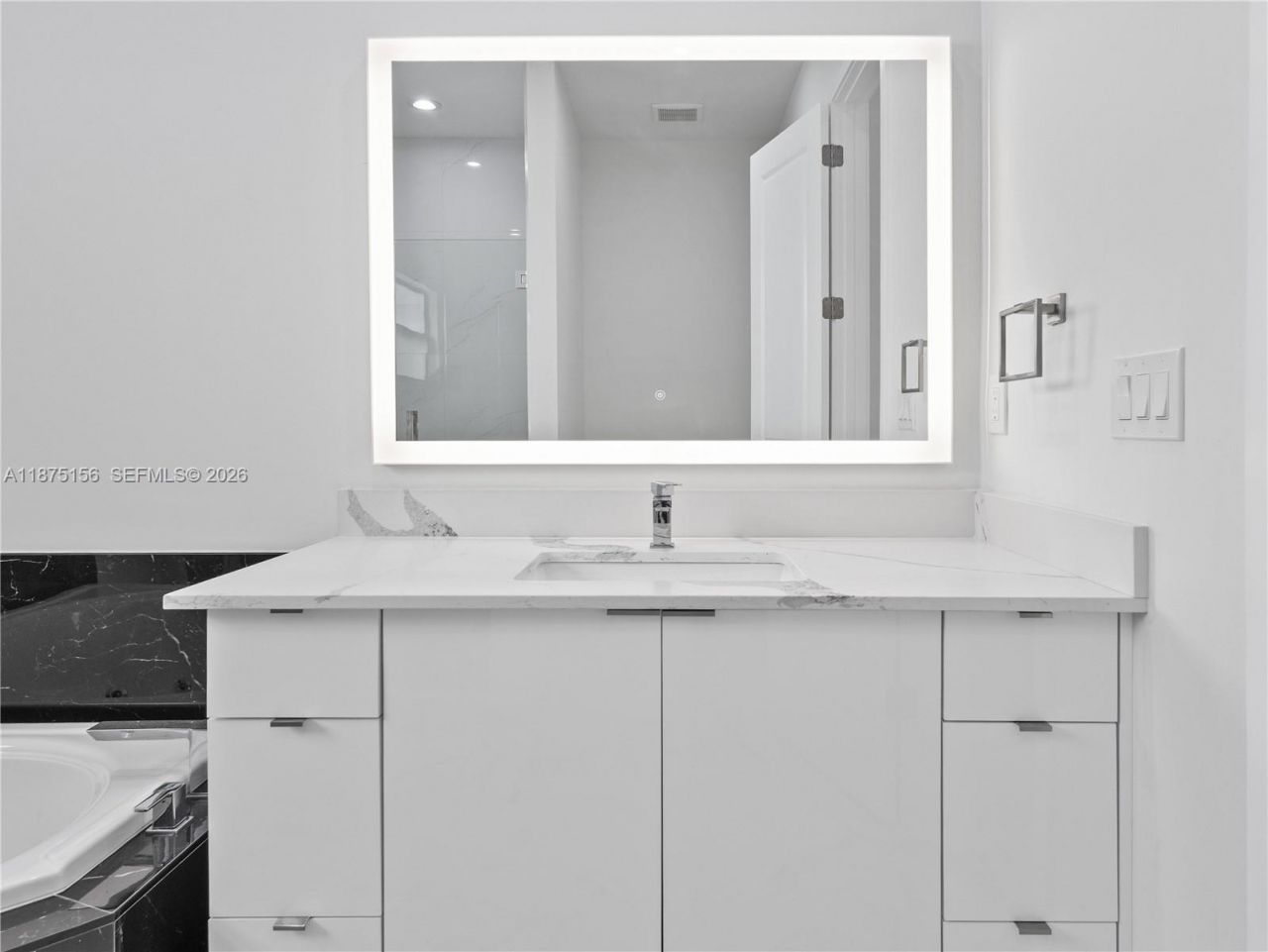 13331 SW 41st St, Miami, FL 33175 Photo