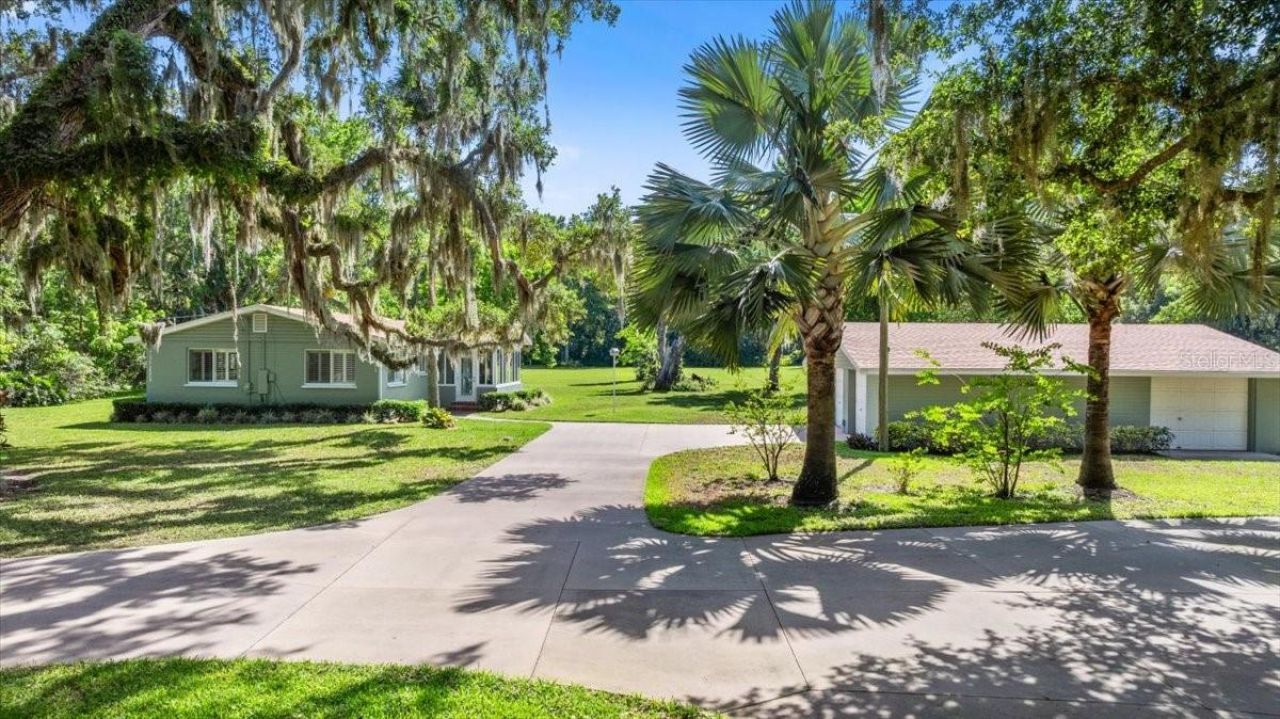 1020 Old Big Tree Road, Daytona Beach, FL 32119 Photo