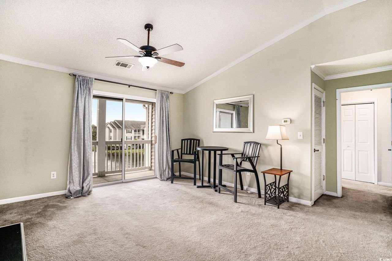 3792 Hitchcock Way Photo 5