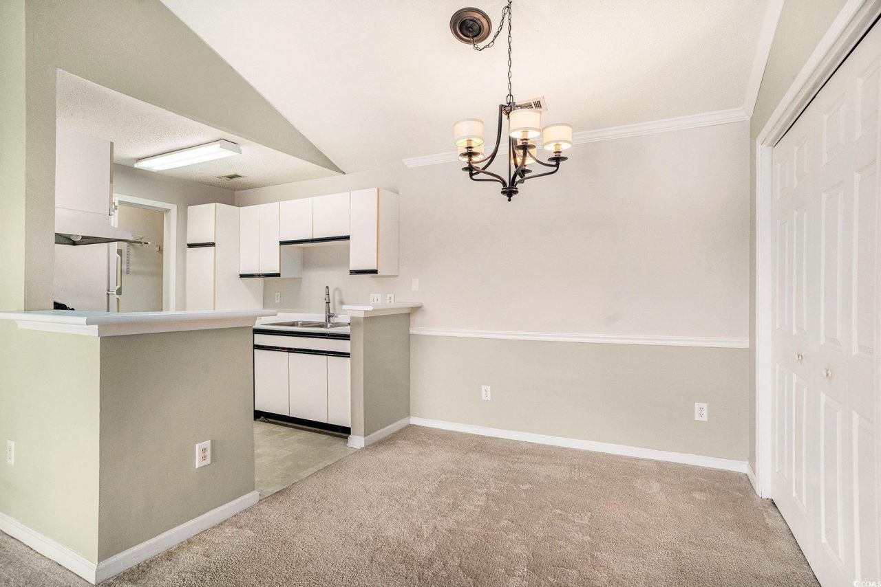 3792 Hitchcock Way Photo 9