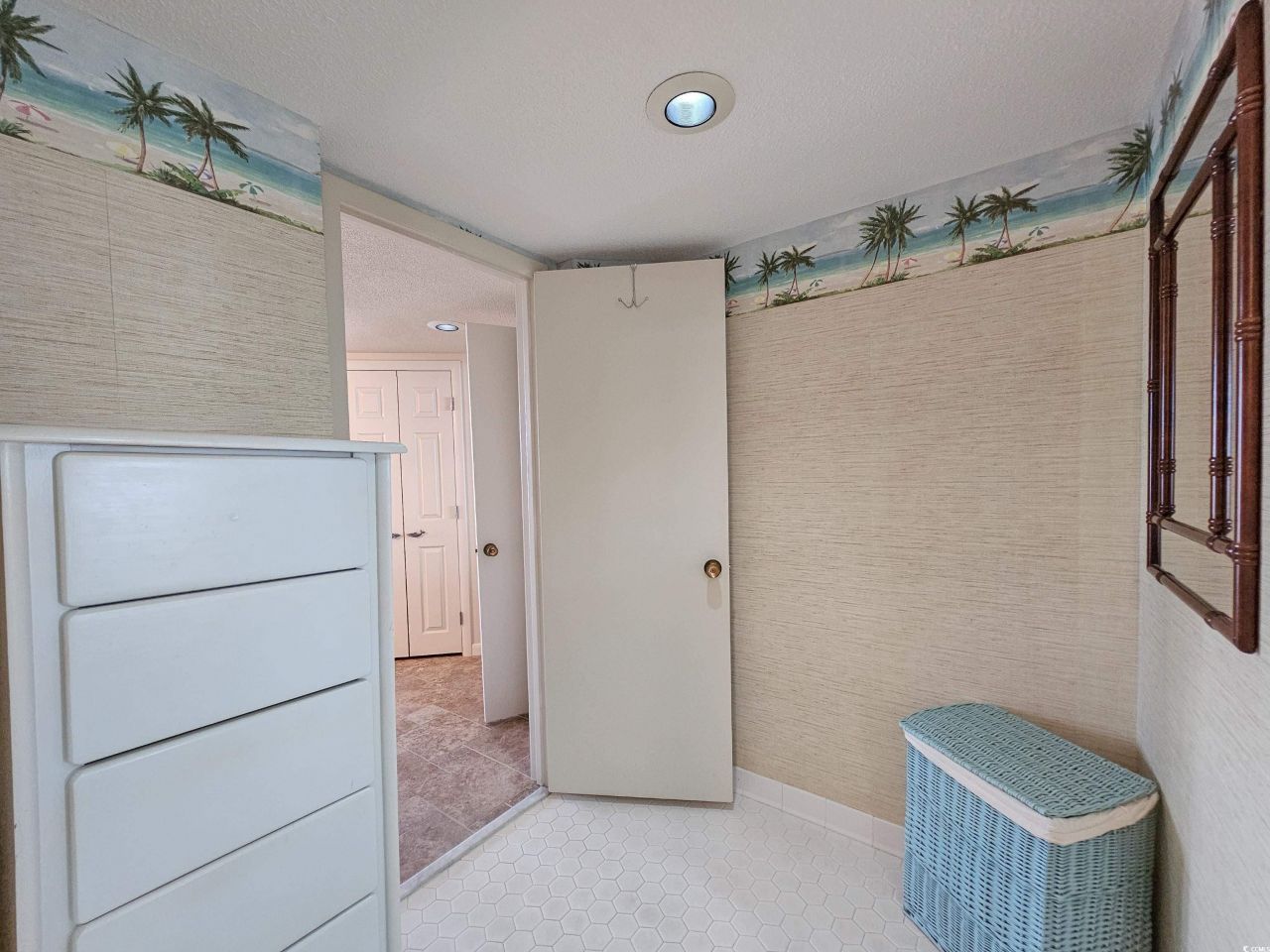 9650 Shore Dr. Photo 14