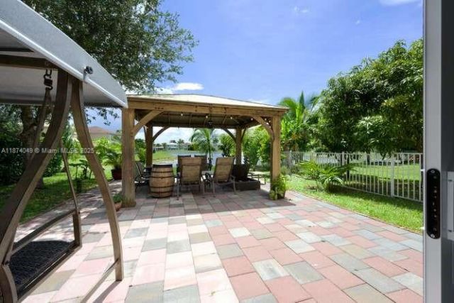 9770 Scribner Ln, Wellington, FL 33414 Photo