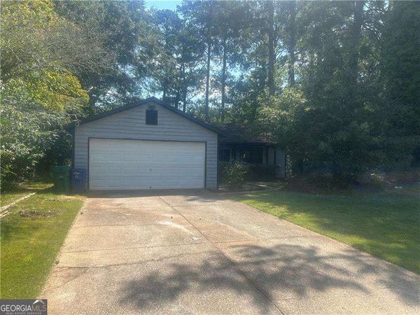 732 Martin Road, Stone Mountain, GA 30088